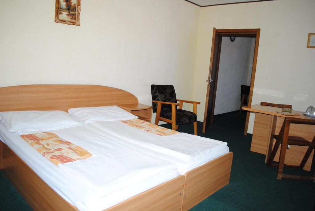 Hotel West Scheia Værelse billede