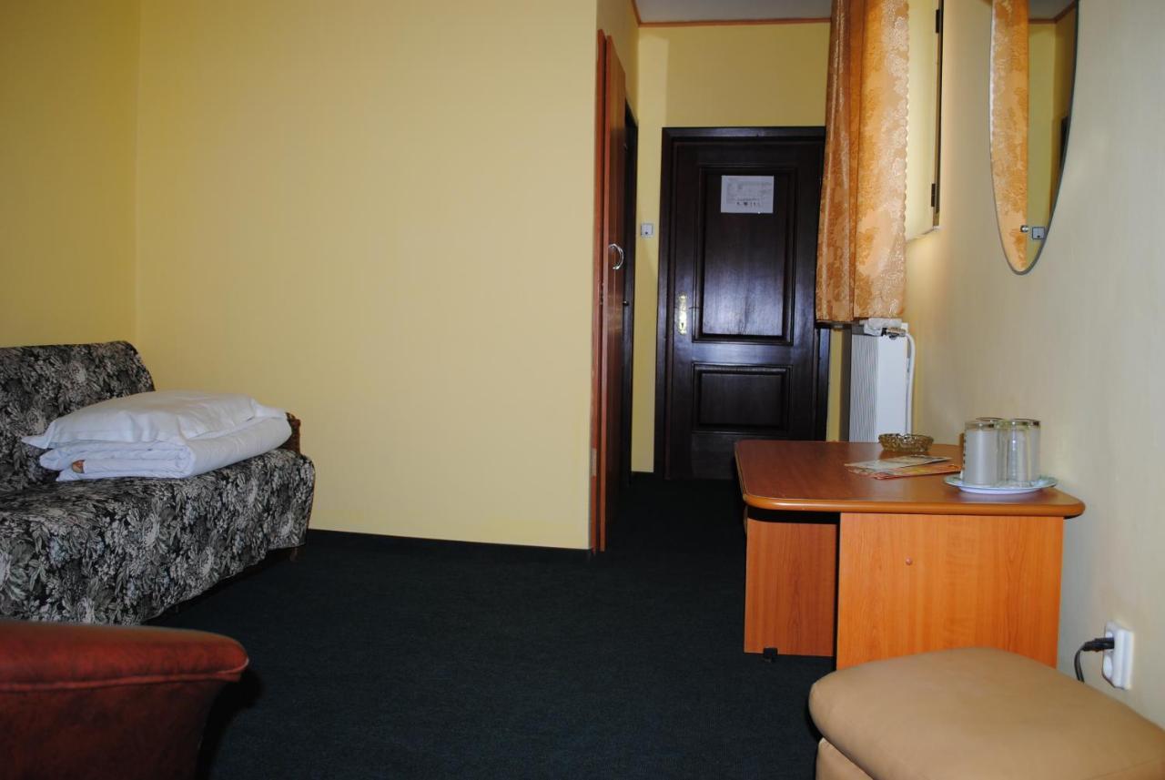 Hotel West Scheia Værelse billede